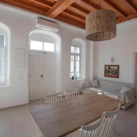 M Little Venice Apartment