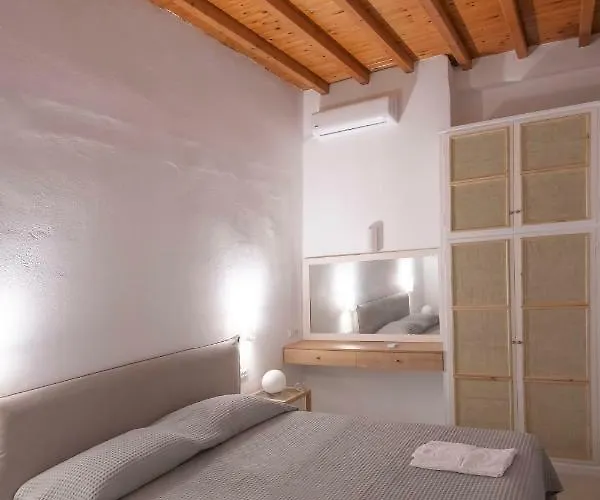 M Little Venice Apartment Mykonos Town