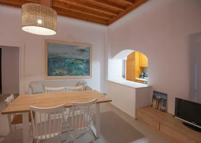 M Little Venice * Mykonos Town